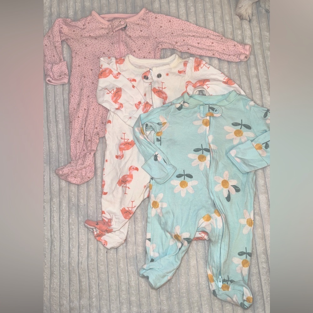 Baby Girl Sleep 'n Play Footed Pajamas, 2 pack, newborn months